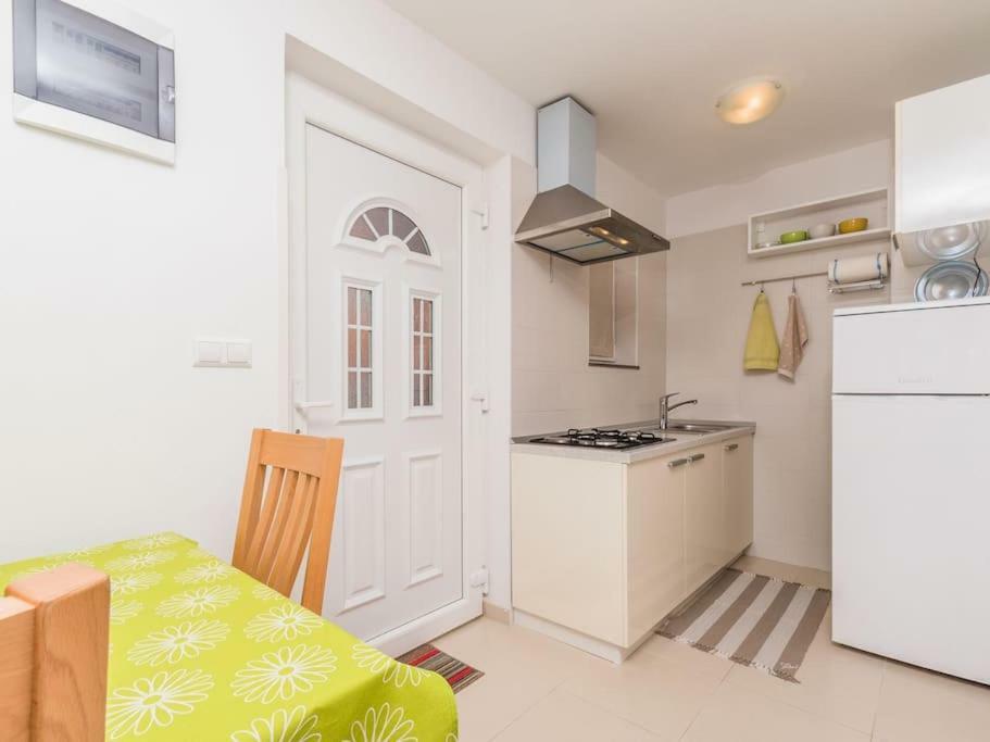 Apartment F-1 Klimno Dış mekan fotoğraf